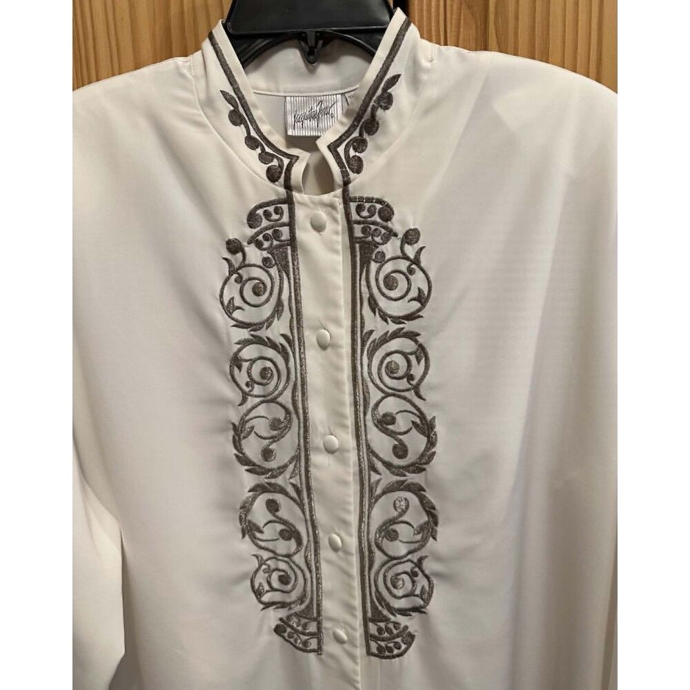 Womens Sz XLg Off White Cream Top By Jacqueline Penne Long Sleeve Button Up EUC - Picture 2 of 7